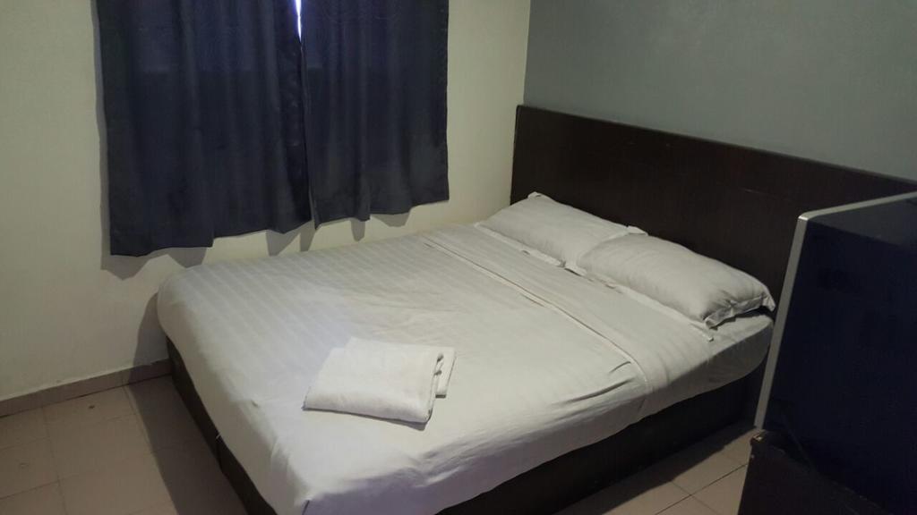 Tiong Nam Hotel Pasir Gudang Exterior photo